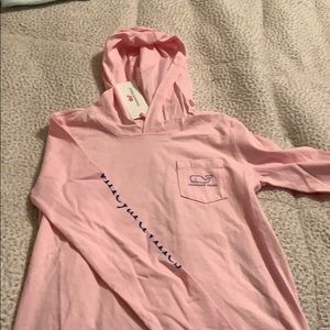 NWT long sleeve vineyard vines hooded tee